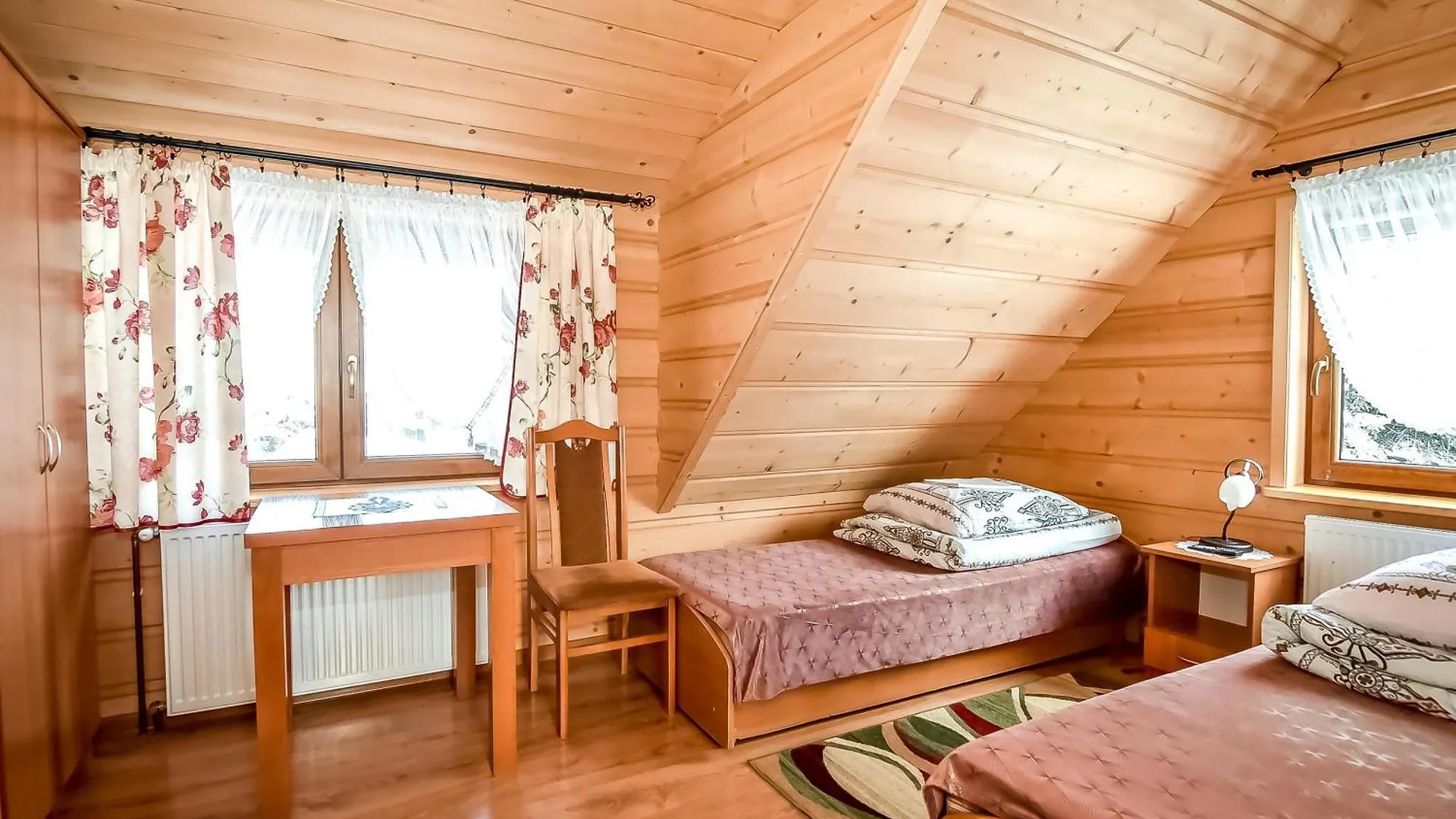 Tatarek Zakopane Bed and Breakfast 0*,
